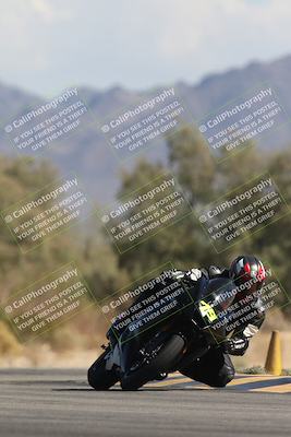 media/Oct-13-2025-Moto Forza (Mon) [[a66d839500]]/2-A Group/Session 4 Turn 7/